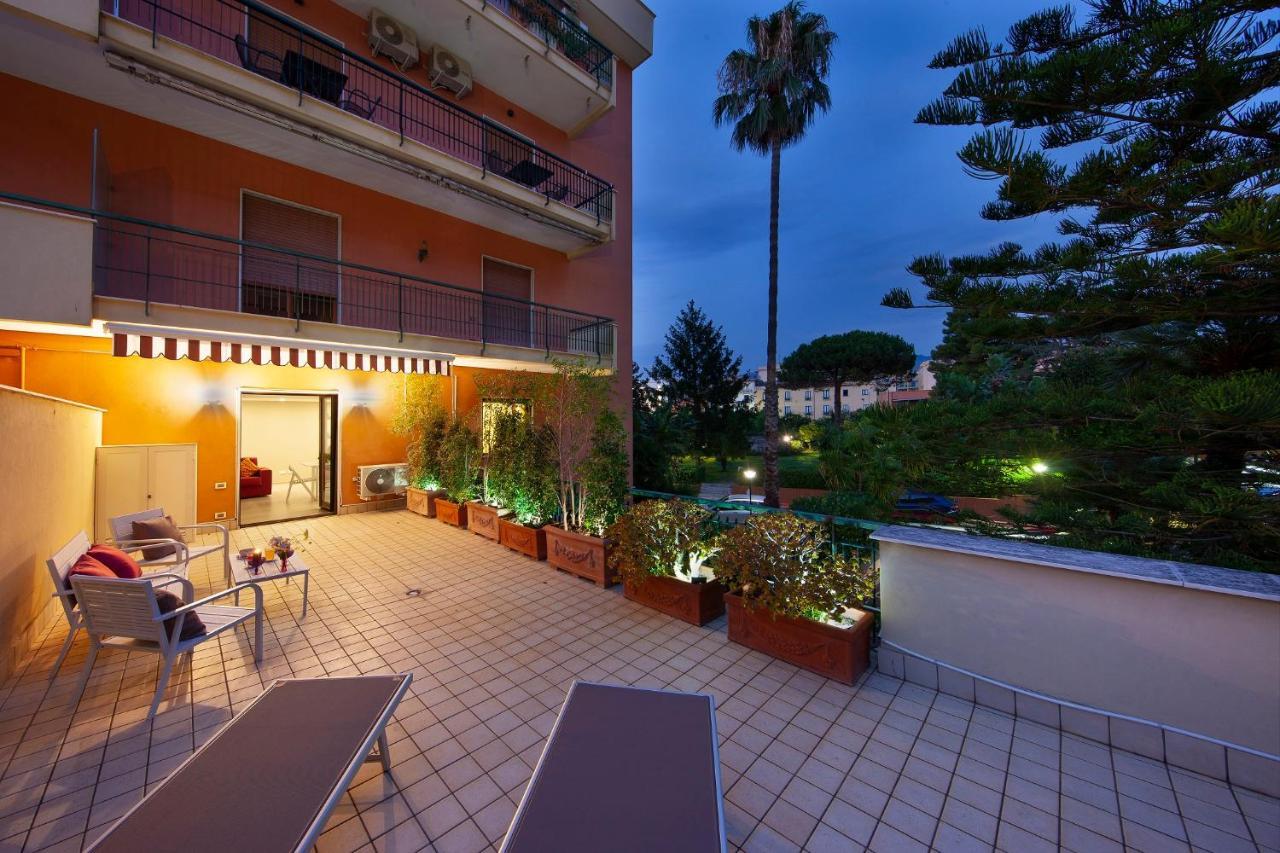 Enjoy Sorrento Apartment Bagian luar foto