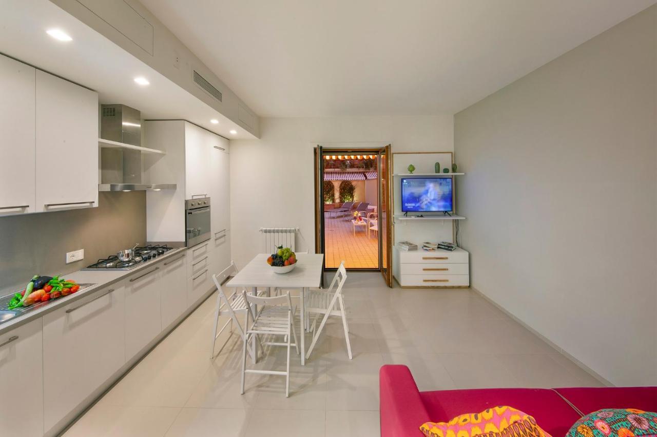 Enjoy Sorrento Apartment Bagian luar foto